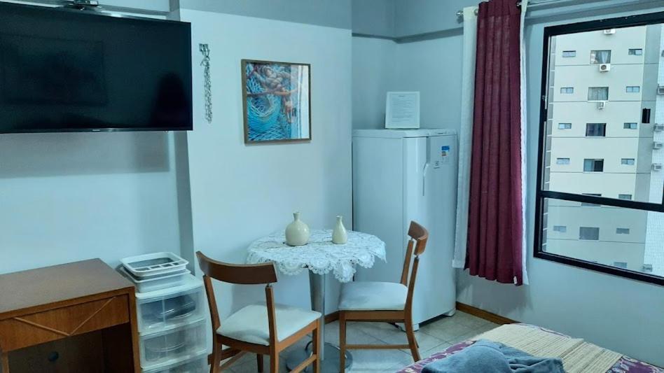 Flat A 2 Quadras Da Av Beira Mar, Um Dos Principais Pontos Turisticos De Fortaleza. ภายนอก รูปภาพ